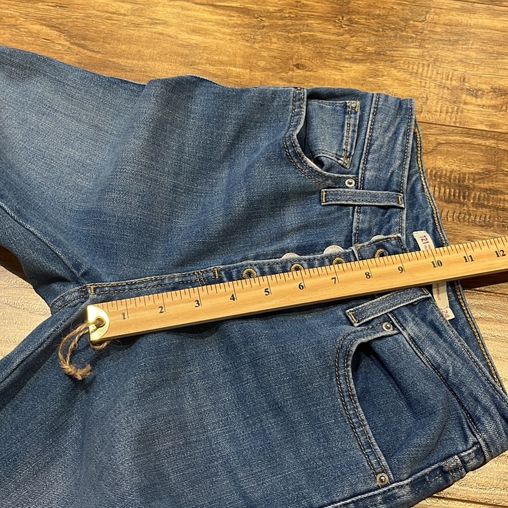 Levi’s 721 high rise skinny ankle button front jeans - Picture 10 of 16